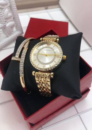 Подарочный набор для женщин часы, браслет + коробка 2104989