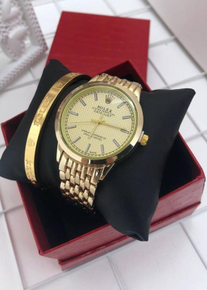 Подарочный набор для женщин часы, браслет + коробка 2130079