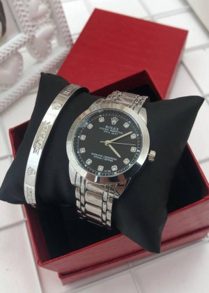 Подарочный набор для женщин часы, браслет + коробка 2130089